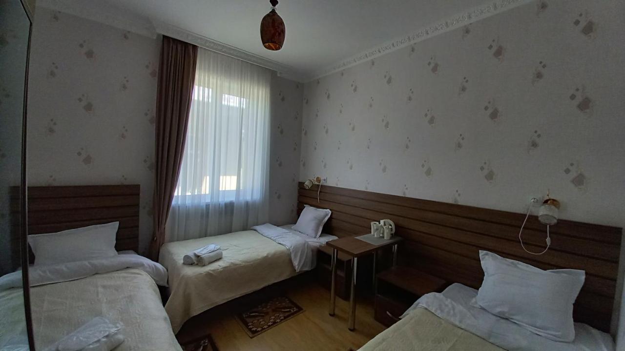 Mountain Heart Bed & Breakfast Kazbegi Eksteriør bilde